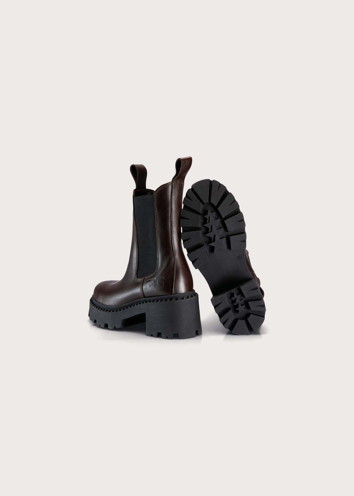 BRGN Heel Chelsea Boot Shoes 185 Brown