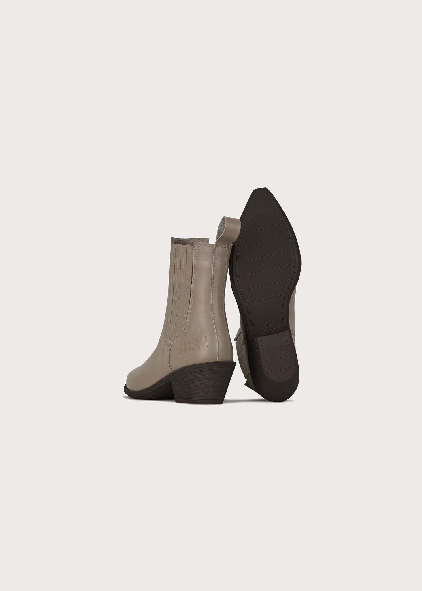 BRGN BRGN Sleek Boot Shoes 140 Tan