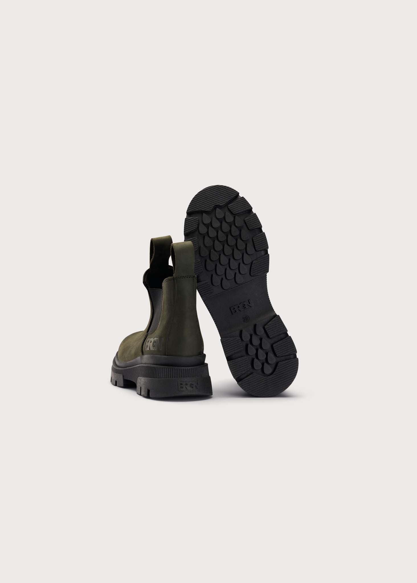 BRGN Low Chelsea Boot Shoes 880 Rosin Dark Green